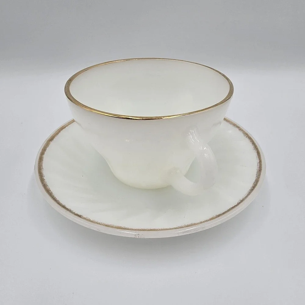 Fire-King Anchor Hocking White Swirl Milk Glass Tea Cup Saucer Gold‎ Rim
